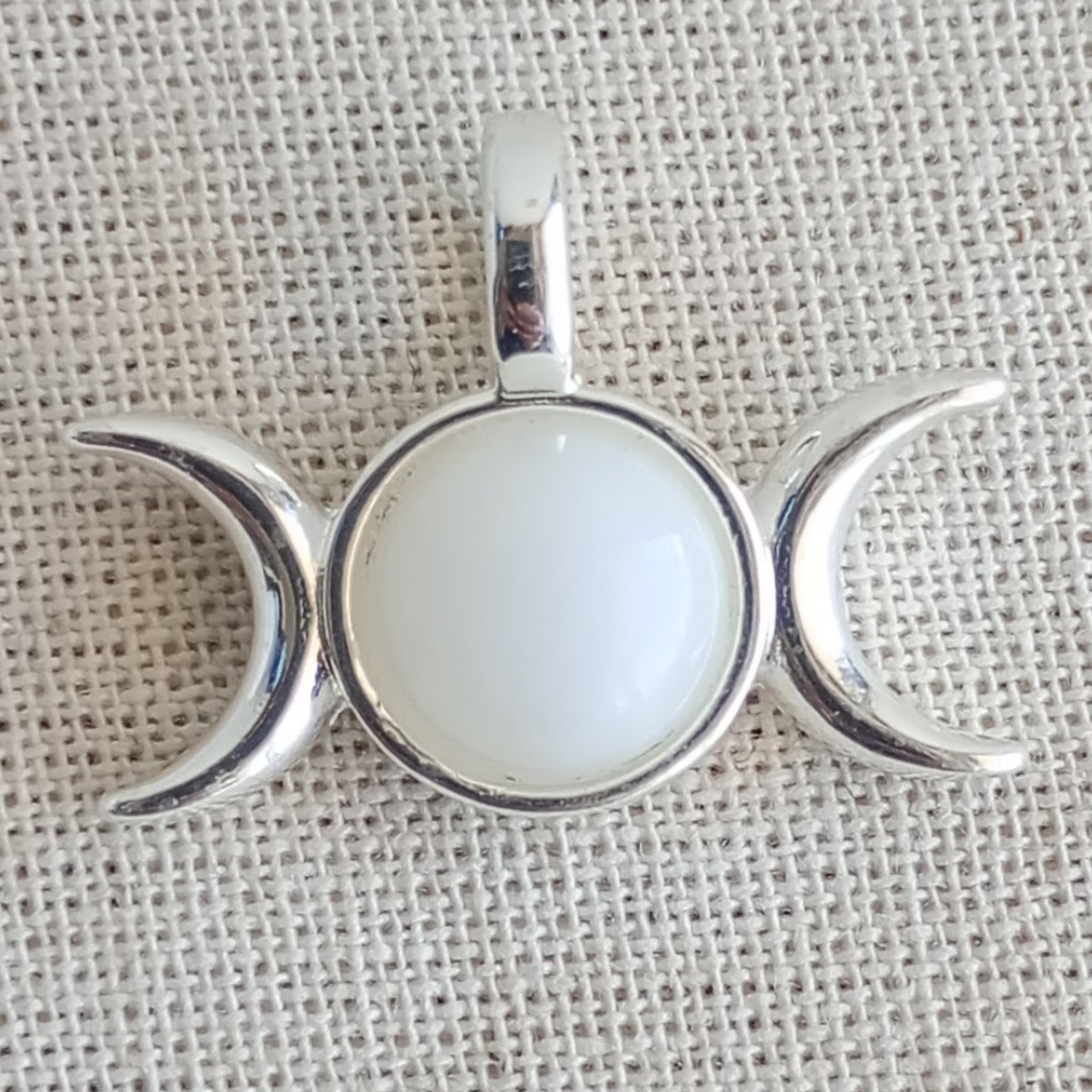 Dije triple luna chica