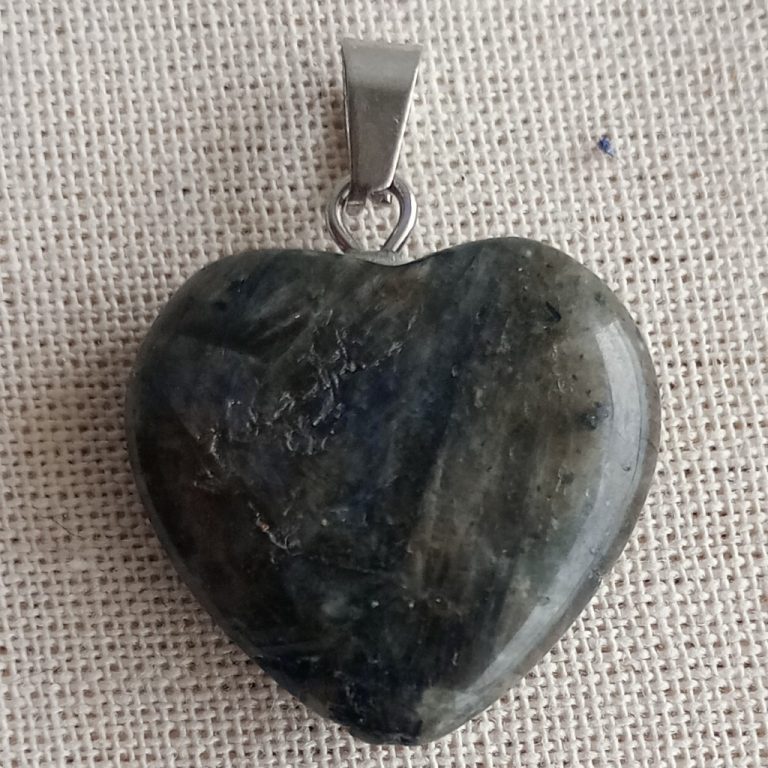 Dije corazón grande