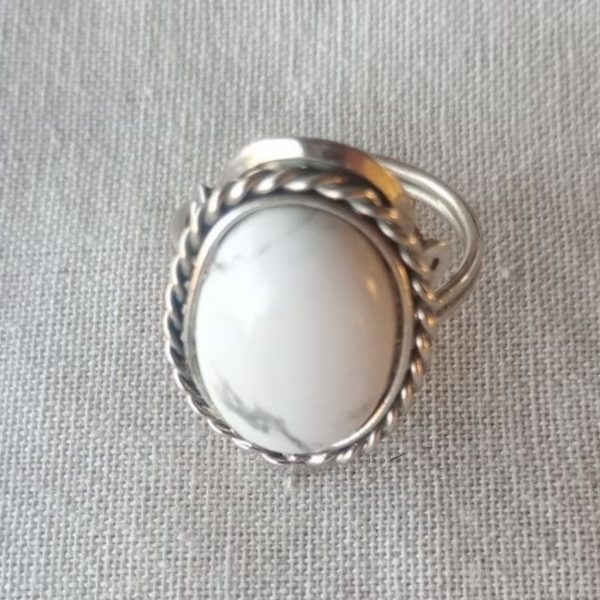 Anillo oval de alpaca regulable